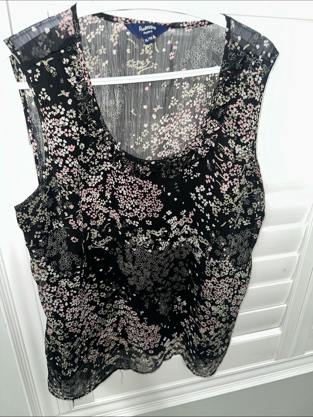 3 women’s blouses size XL/14